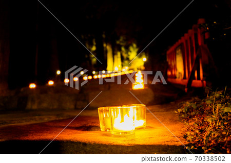 蠟燭上的風景 蠟燭上的風景 70338502