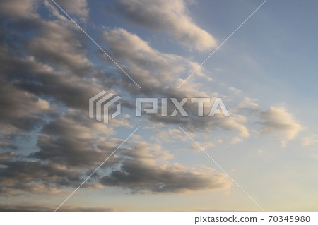 從藍天到日落 從藍天到日落 70345980