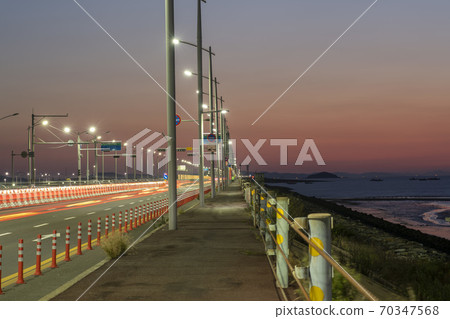 Sihwa Seawall, Siheung-si, Gyeonggi-do 70347568