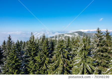 Winter with snow in the Giant Mountains, Czech Republic Winter with snow in the Giant Mountains, Czech Republic 70348190