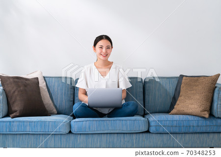 女性個人電腦 女性個人電腦 70348253