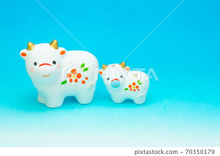 sexagenary cycle, ﻿the Ox (the second of the twelve signs of the Chinese zodiac), Washi 70350179