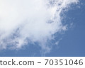 藍天白雲/夏日的天空 70351046