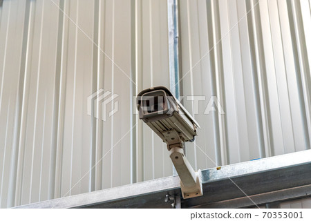  Surveillance camera 70353001