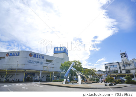 信越本線鴨賀站前的風景 信越本線鴨賀站前的風景 70359652