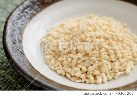 Granule chicken glass soup 70363202