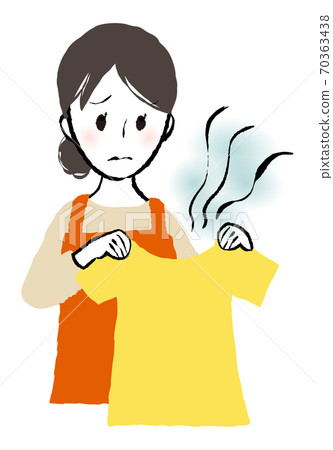 A woman suffering from the smell of dryness 70363438