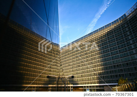 EU Berlaymont building reflexion on a wall EU Berlaymont building reflexion on a wall 70367301