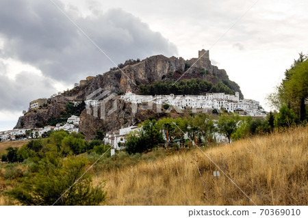 Zahara de la Sierra located in the Sierra de Grazalema, Andalusia, Spain. 70369010