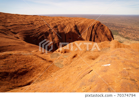 從艾爾斯岩的頂部 70374794