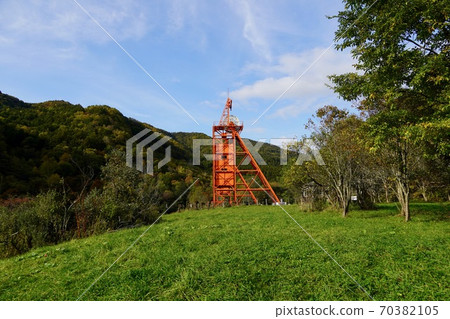 Coal Mine Memorial Forest Park / Vertical Rolling Tower 70382105