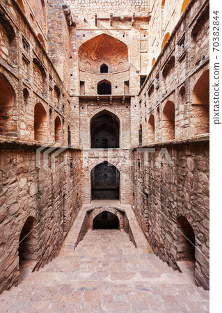 Agrasen ki Baoli step well, Delhi 70382844