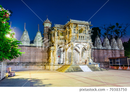 Hutheesing Jain Temple in Ahmedabad Hutheesing Jain Temple in Ahmedabad 70383750