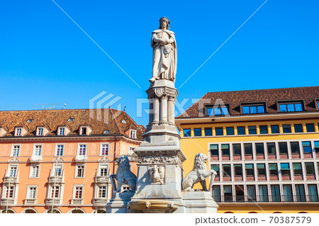 Waltherplatz main square in Bolzano Waltherplatz main square in Bolzano 70387579