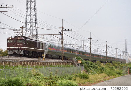 Musashino Line Minamikoshigaya-Higashikawaguchi - Stock Photo