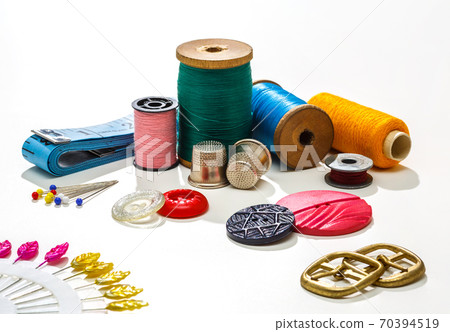 Sewing and handicrafts 70394519