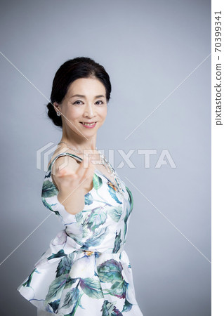 Beauty image for women in their 50s Beauty image for women in their 50s 70399341