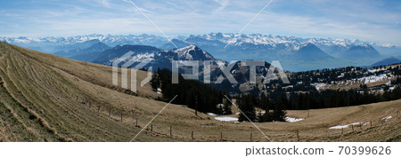 Panoramic view alps from Rigi Kulm (Summit of Mount Rigi, Queen of the Mountains) Switzerland Panoramic view alps from Rigi Kulm (Summit of Mount Rigi, Queen of the Mountains) Switzerland 70399626