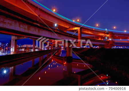 Horikiri交界處的夜景 70400916