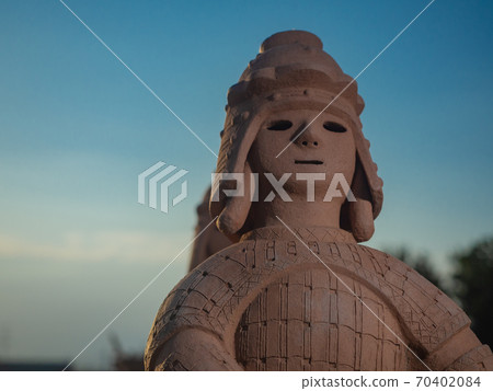 哈尼瓦（Haniwa）在城市/ Imagizuka Tumulus 70402084