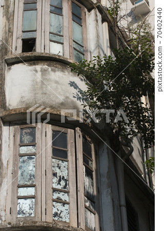 28 April 2007 the tong lau group at central hong 70402440