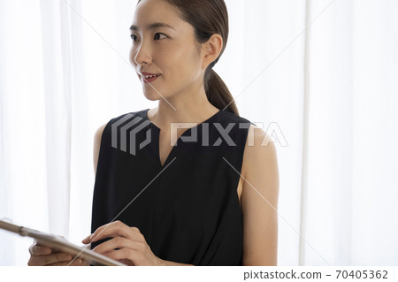 woman working woman working 70405362