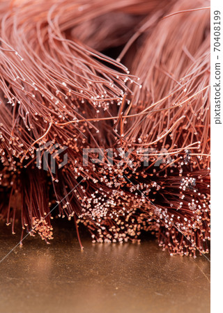 Copper industry, material for renewable energy supplies, energy efficiency, sustainable buildings and transport systems Copper industry, material for renewable energy supplies, energy efficiency, sustainable buildings and transport systems 70408199