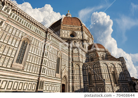 Santa Maria del Fiore - Florence Cathedral in Tuscany Italy Santa Maria del Fiore - Florence Cathedral in Tuscany Italy 70408644