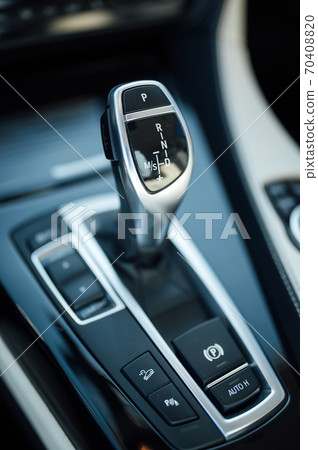 gear knob in a luxury car with beige leather gear knob in a luxury car with beige leather 70408820