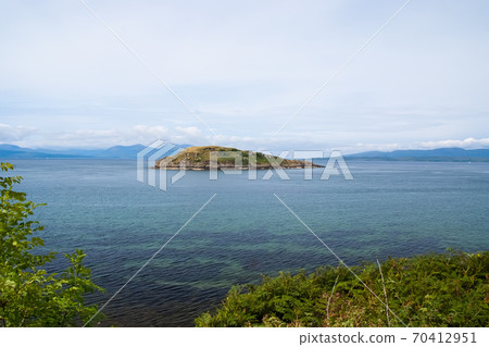 Isle in sea in Oban, United Kingdom. Archipelago Isle in sea in Oban, United Kingdom. Archipelago 70412951