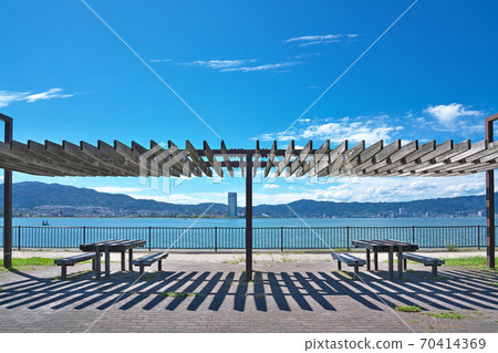 [Lake Biwa] Location: Yabasekihan Island, Yabase-cho, Kusatsu City, Shiga Prefecture 70414369