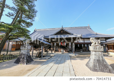 廣島縣秋天，宮島廣市大干地本館 70414731