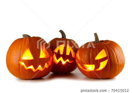 Halloween Pumpkins on white 70415012