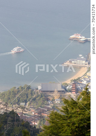 廣島縣秋天宮島矢山到五層寶塔和千疊閣 70415734