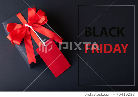 Black Friday sale concept. Red Sale tag and Black Sale tag color on the black background with Copy space. Black Friday weekend Black Friday sale concept. Red Sale tag and Black Sale tag color on the black background with Copy space. Black Friday weekend 70419288