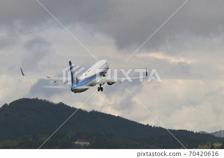 737 起飛 離開 70420616