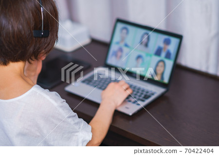 在Telework Hotel [Corona的新常態]工作 70422404