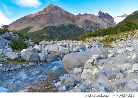 Fitz Roy River Fitz Roy River 70424328