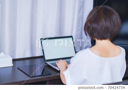 Telework Hotel Work [New Normal with Corona] 70424734