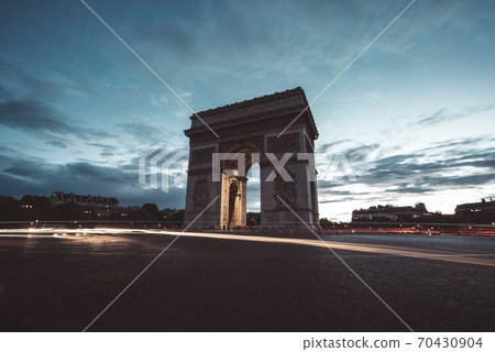 Arc de Triumph at evening, Paris, France 70430904