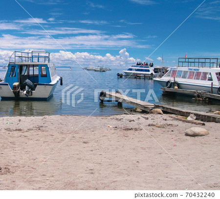 Lake Titicaca at Copacabana in bolivian side Lake Titicaca at Copacabana in bolivian side 70432240