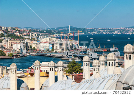 Minaret of Suleymaniye Mosque, the mosque of Suleyman the Magnificent in Istanbul made by Master Sinan 70432832