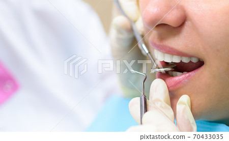 dentistry doctor examination close up teeth white dentistry doctor examination close up teeth white 70433035
