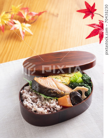 Bento彎曲的Wappa雜糧飯 70438230