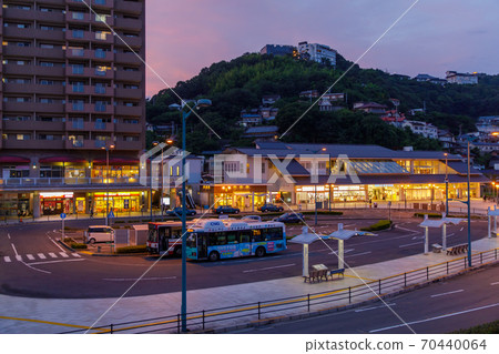 Onomichi Station at nightfall 70440064