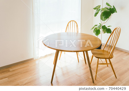 Vintage table and chairs Vintage table and chairs 70440429