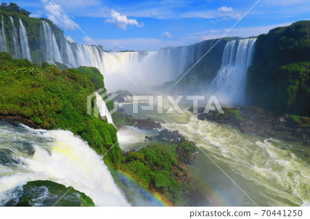 從巴西方面看惡魔的喉嚨哨 從巴西方面看惡魔的喉嚨哨 70441250