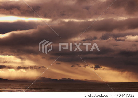 Typhoon's eyes 70447332