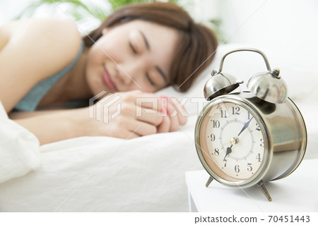 Alarm clock and ladies 70451443