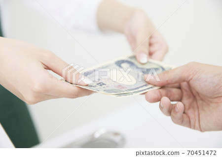 文員做會計 70451472